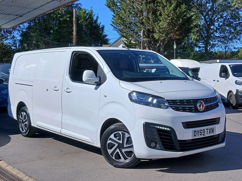 Vauxhall Vivaro Turbo D 2900 Sportive Panel Van L2 H White