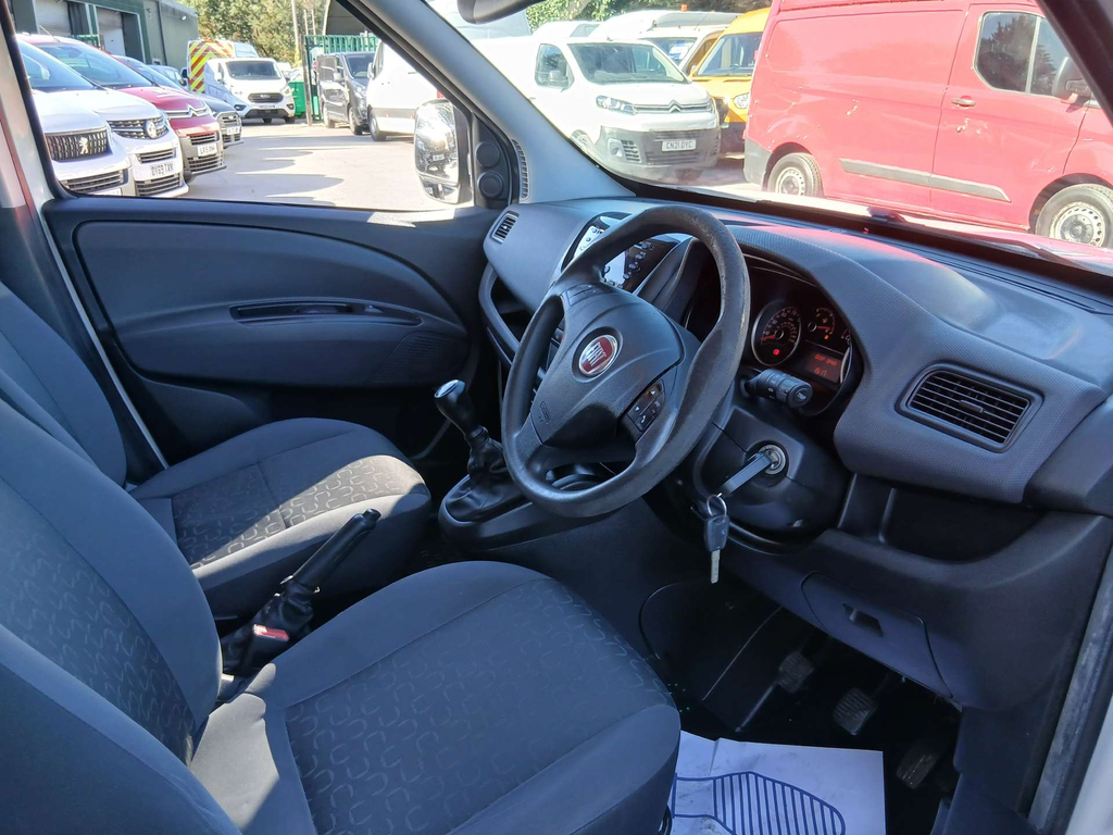 Fiat Doblo 1.3 Multijet 16V Sx Van Start Stop White #16