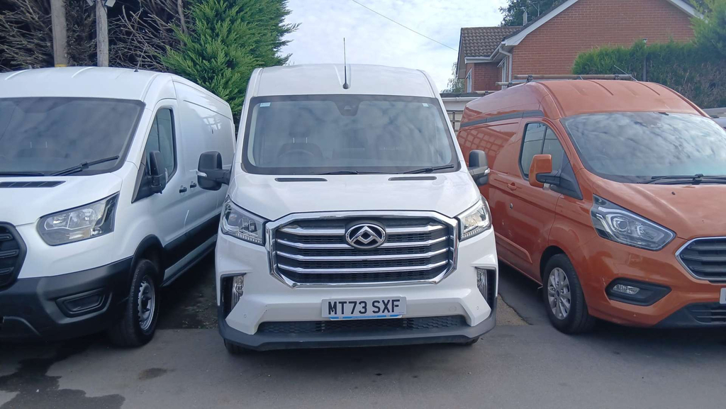 Maxus Deliver 9 D20 Lux Panel Van Fwd L3 H2 Euro 6 White