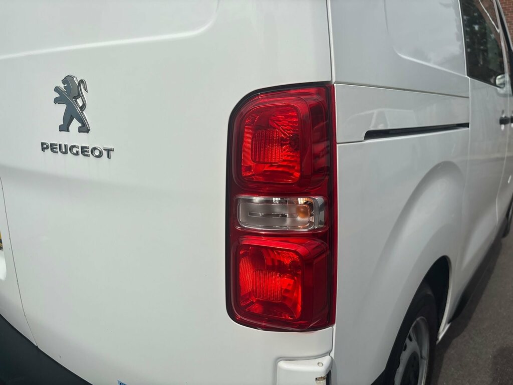 Peugeot Expert 1.5 Bluehdi 1000 Professional Compact Panel Van 6D White #4