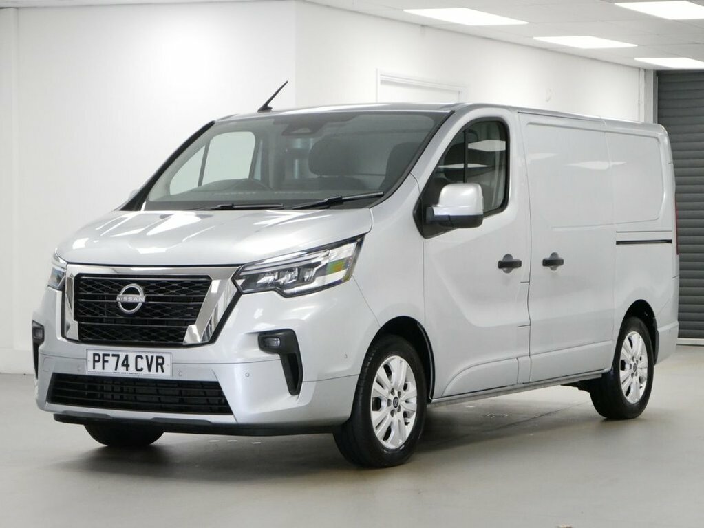 Nissan Primastar 2L 2.0 Dci 30 Tekna Panel Van L1 Grey