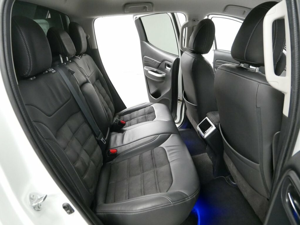 Mitsubishi L200 Double Cab Di-d 150 Barbarian 4Wd #30