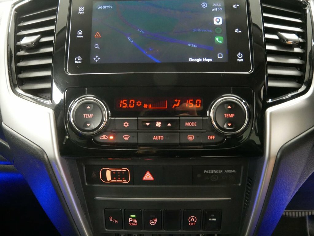 Mitsubishi L200 Double Cab Di-d 150 Barbarian 4Wd #22