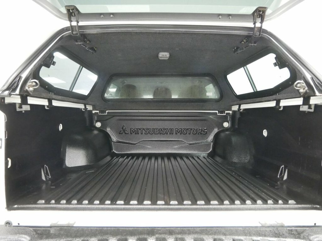 Mitsubishi L200 Double Cab Di-d 150 Barbarian 4Wd #26