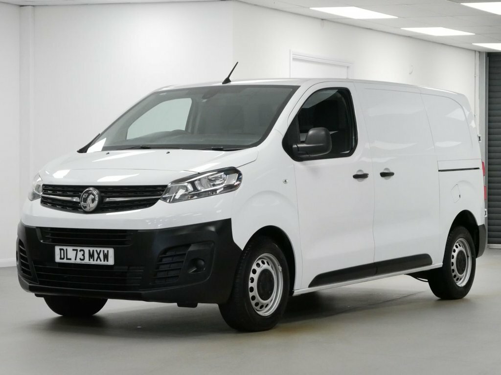 Vauxhall Vivaro 1.5L Turbo D 2900 Prime Panel Van 6Dr Manua White