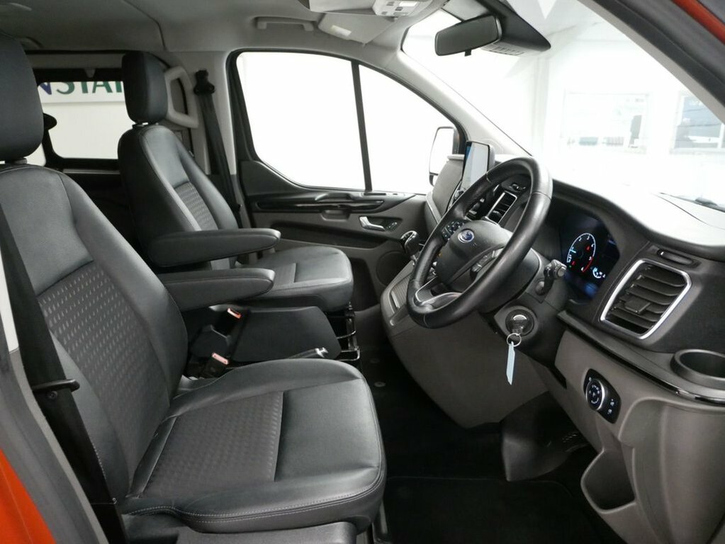Ford Tourneo Custom 2L Titanium Grey #17