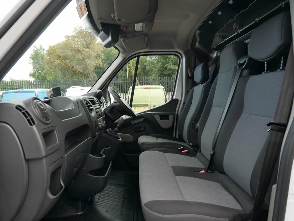 Renault Master 2.3 Dci 35 Business Panel Van Fwd L3 H3 Lwb High R White #16