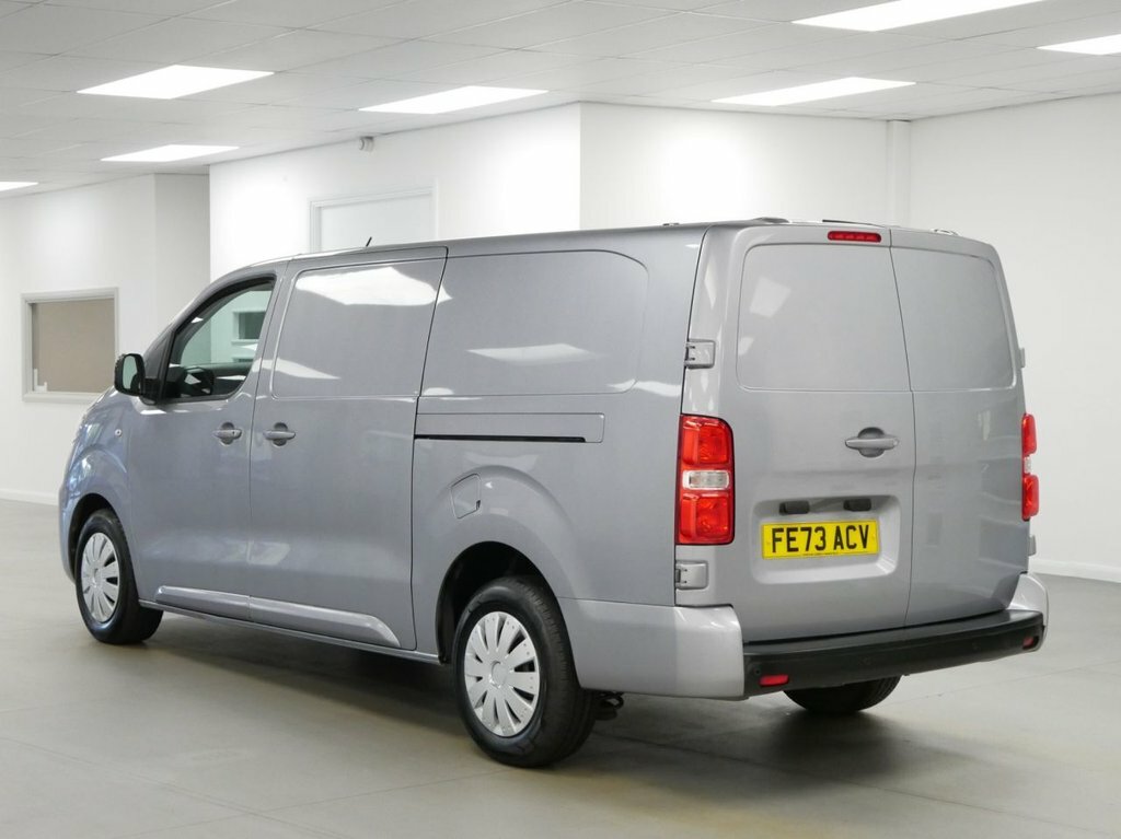 Vauxhall Vivaro 100Kw Ultimate L 50Kwh Brown #9