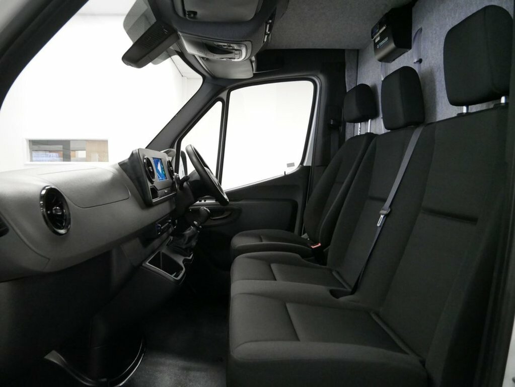 Mercedes-Benz Sprinter 314 L2 H2 Fwd White #21