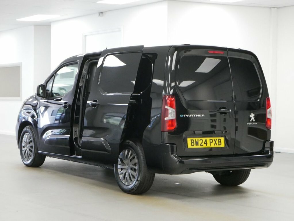 Peugeot E-Partner 100Kw 52Kwh Professional Van Grey #26