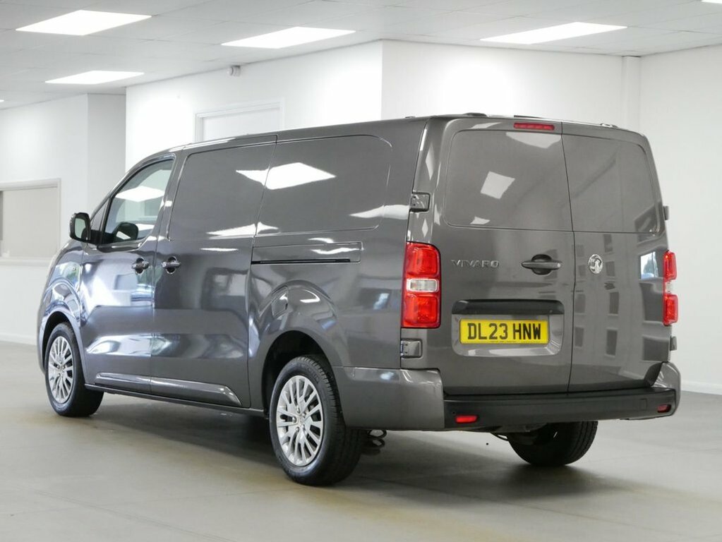 Vauxhall Vivaro 1.5 Turbo D 2900 Pro Panel Van 6Dr L White #9
