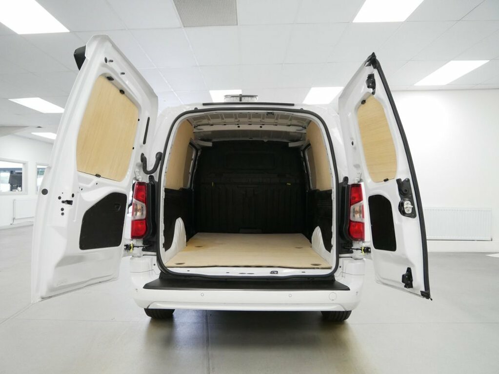 Peugeot Partner 1.5L Bluehdi 950 Asphalt Long Panel Van 6Dr White #3