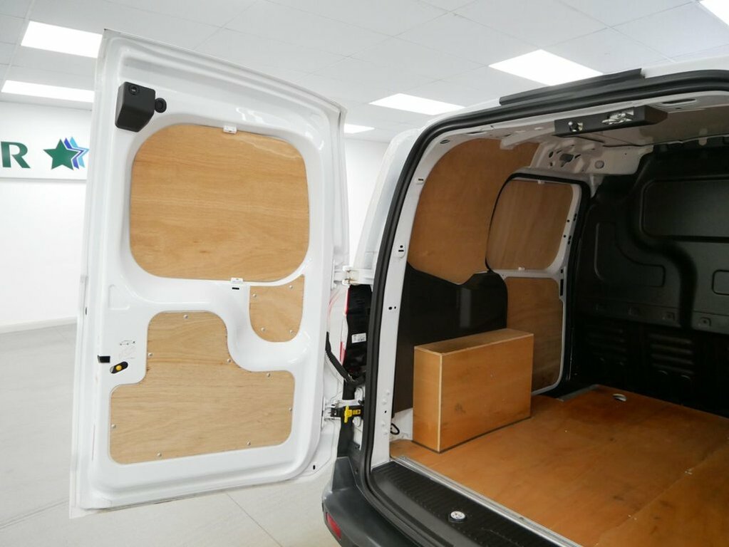 Ford Transit Courier Ford 1.0 Ecoboost Sport Van 6 Speed Grey #19