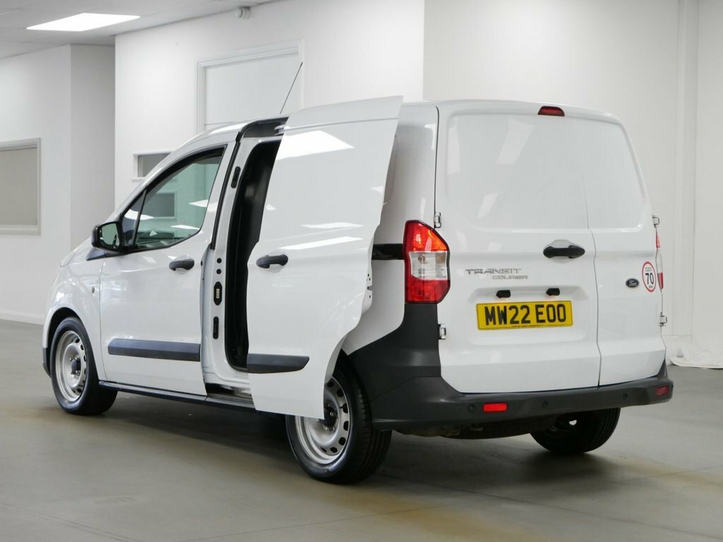 Ford Transit Courier Ford 1.0 Ecoboost Sport Van 6 Speed Grey #18