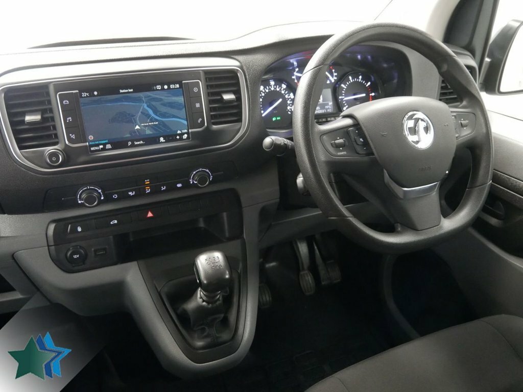 Vauxhall Vivaro 2L 2.0 Turbo D 3100 Dynamic Panel Van 6Dr M Grey #3