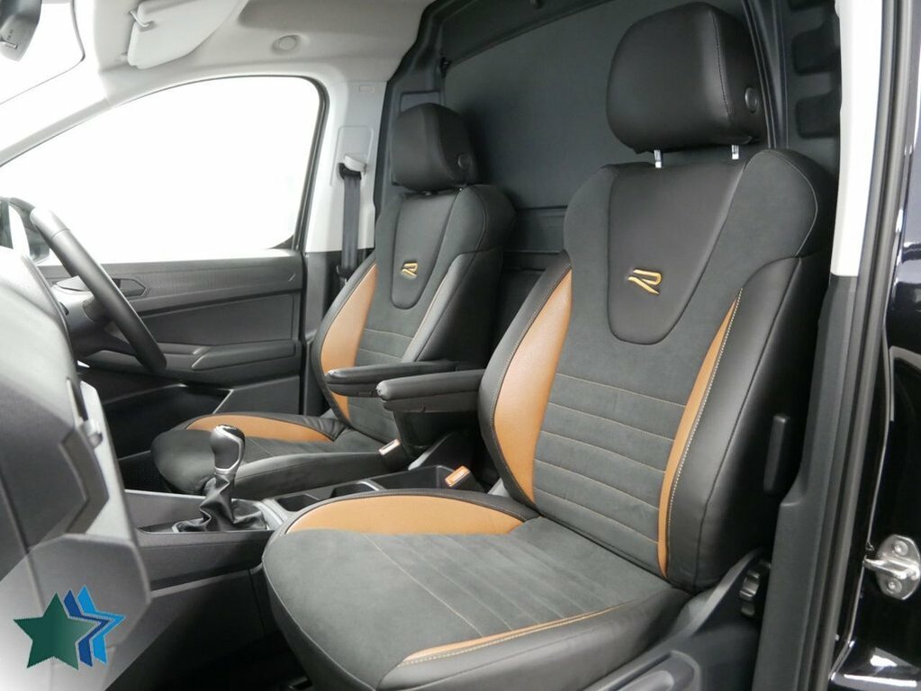 Volkswagen Caddy 2L 2.0 Tdi C20 Commerce Pro Panel Van M Black #2