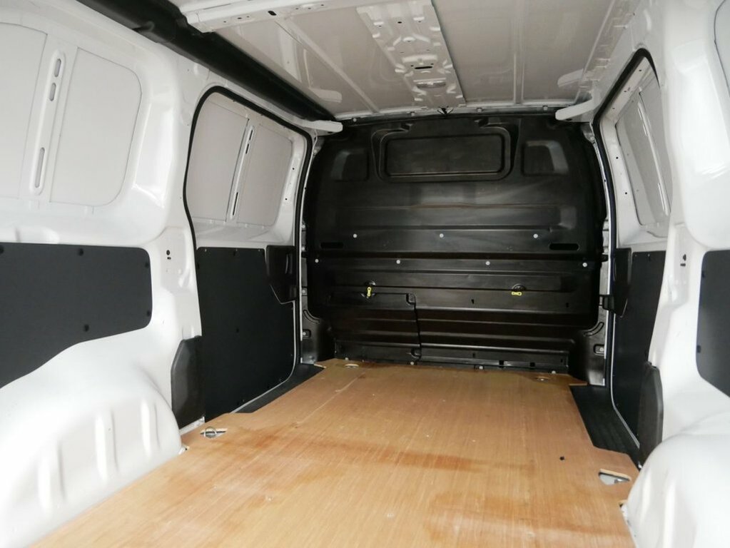 Citroen Dispatch 75 Kwh Enterprise M Mwb 6Dr 7.4Kw Charger #28