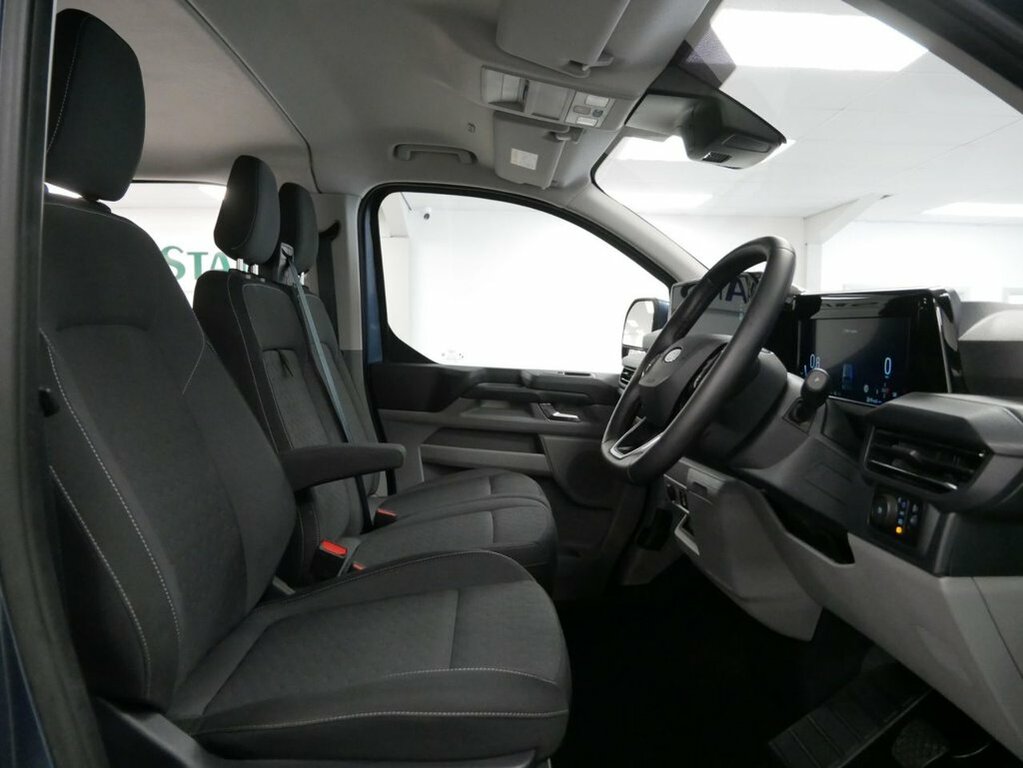 Ford Transit Custom 350 Limited L3 H2 Lwb Medium Roof Fwd 2.0 Ecoblue Blue #16