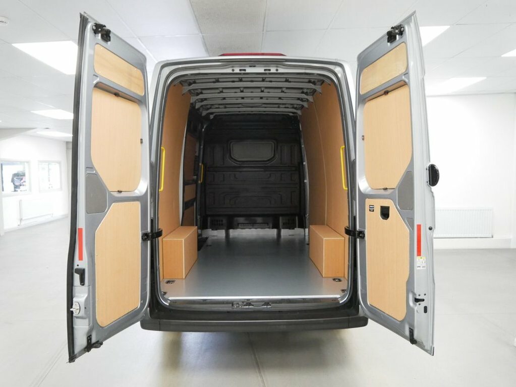 Volkswagen Crafter 2L 2.0 Tdi Cr35 Commerce Plus Panel Van Silver #3