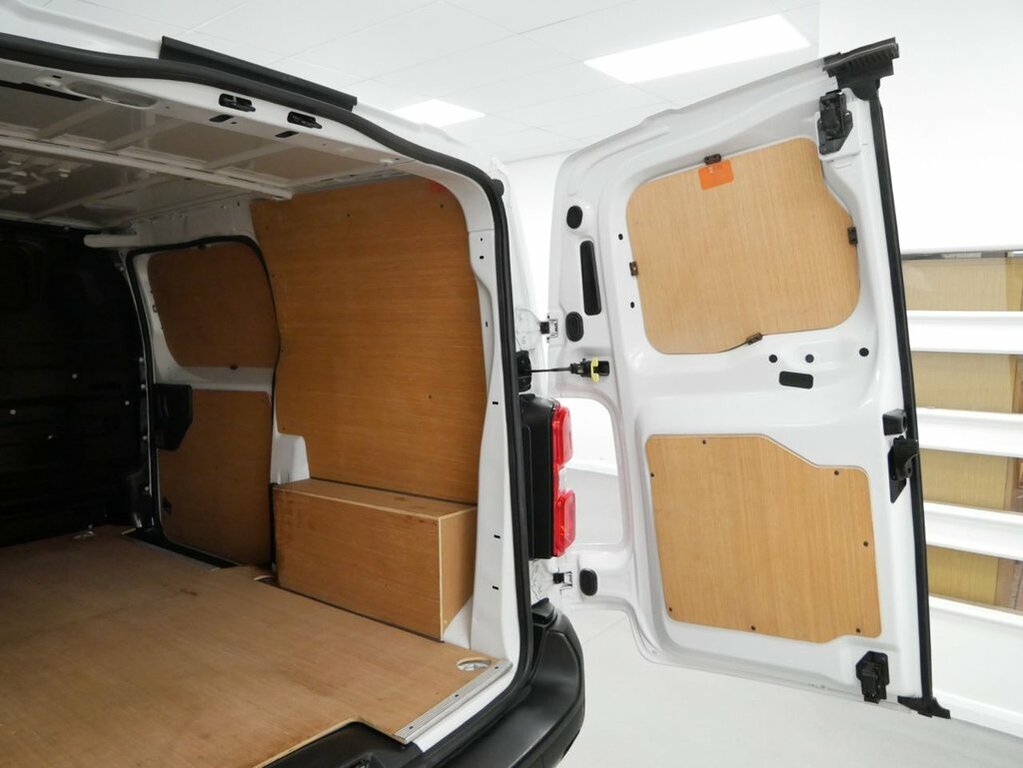 Citroen Dispatch Panel Van 1.5 Bluehdi 1000 Enterprise Edition M Fw White #26