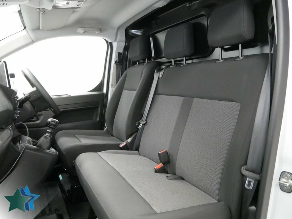 Peugeot Expert 1.5L Bluehdi Professional Standard Panel Van 6Dr D White #4