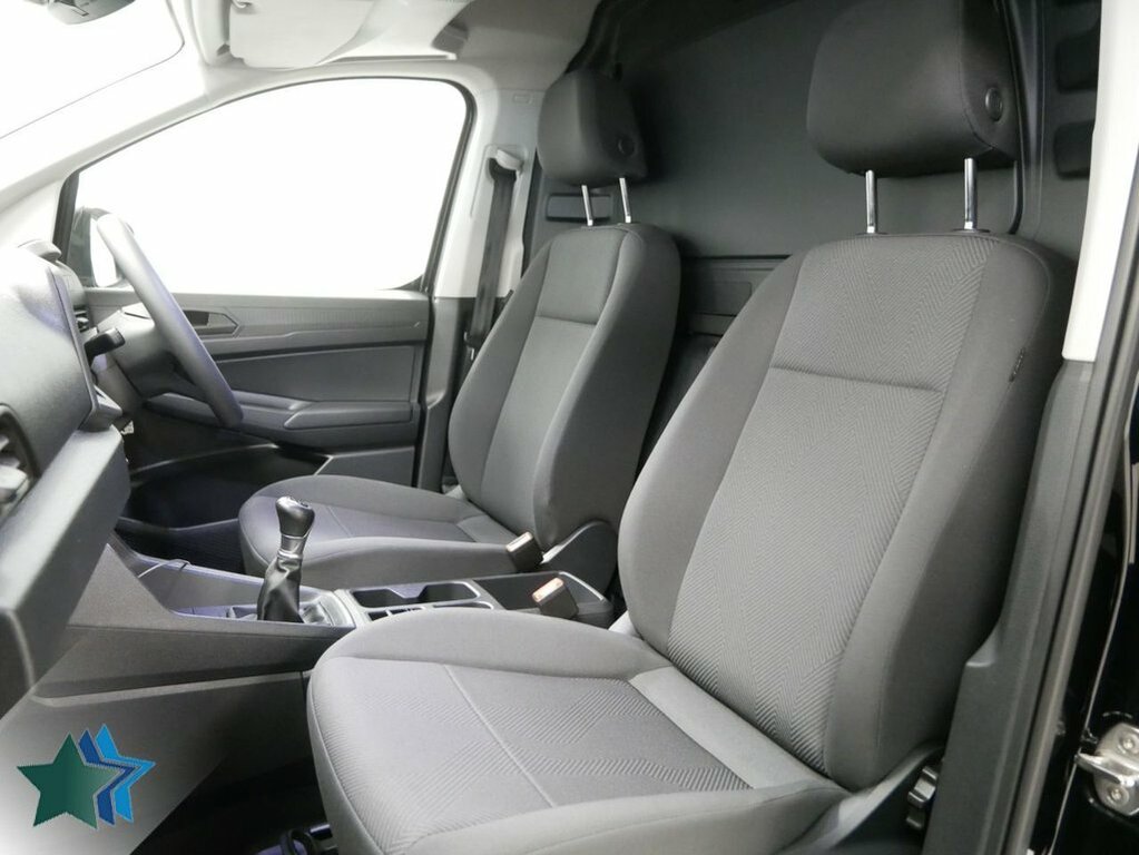 Ford Transit Connect 2L 2.0 230 Ecoblue Trend Panel Van 6Dr Manu Black #5