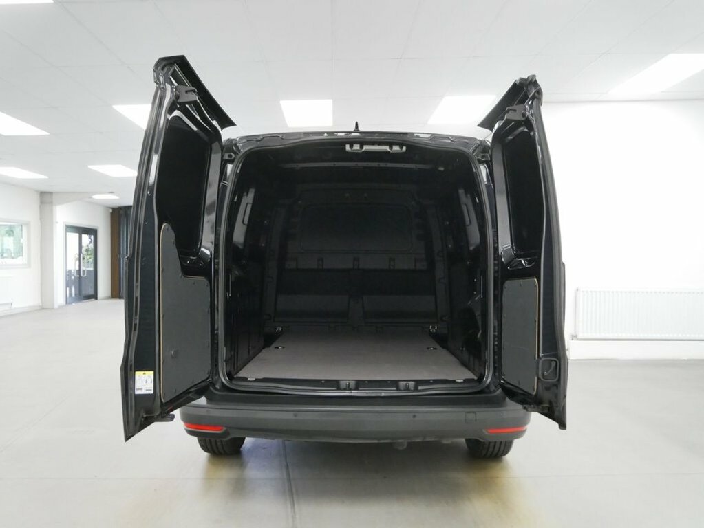 Ford Transit Connect 2L 2.0 230 Ecoblue Trend Panel Van 6Dr Manu Black #3