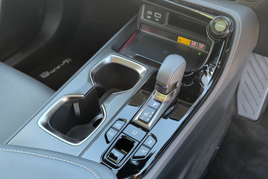Lexus NX 450H 292 F-sport E-cvt White #42