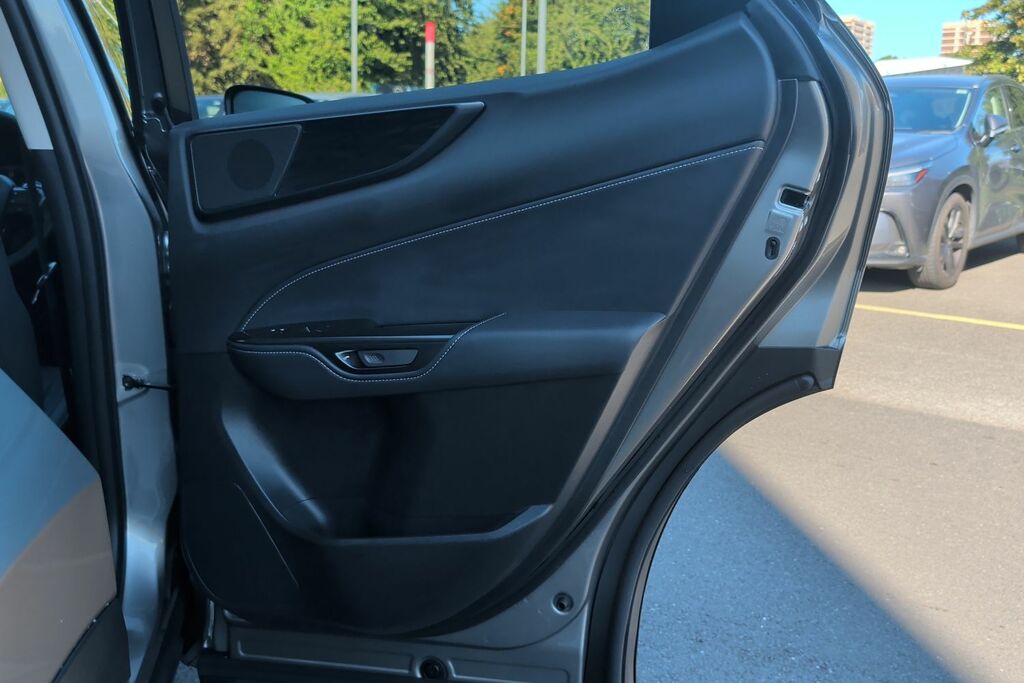 Lexus NX 450H 292 F-sport E-cvt White #32