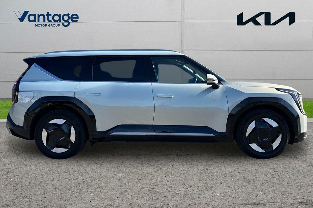 Kia EV9 99.8Kwh Air Suv Rwd 200 Bhp Silver #2