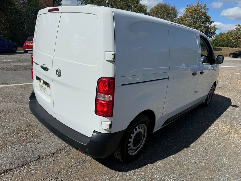 Vauxhall Vivaro 3100 75Kwh Prime Panel Van 6Dr L1 H1 White #4