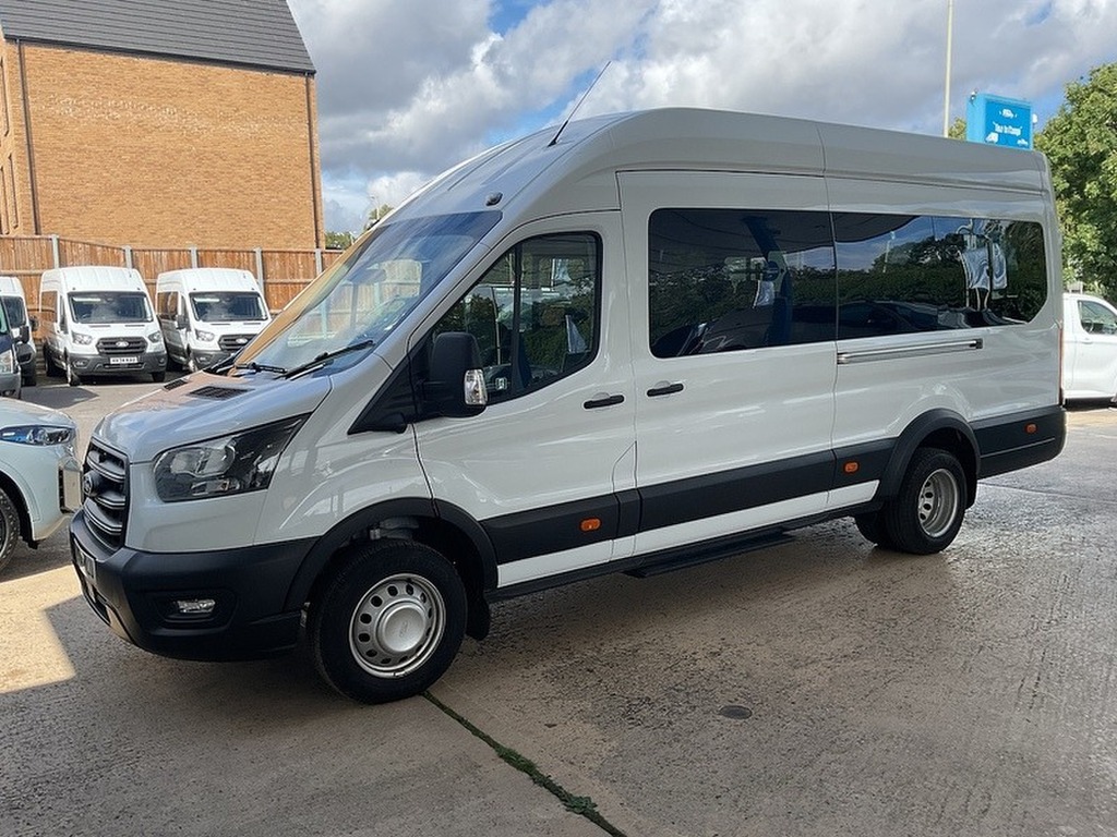 Ford Transit Custom 17 Seater Leader L4 H3 2.0 Ecoblue 165Ps White #4
