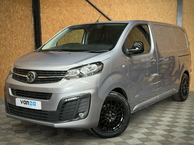 Vauxhall Vivaro 1.5 Turbo D 2700 Sportive Panel Van Man Grey