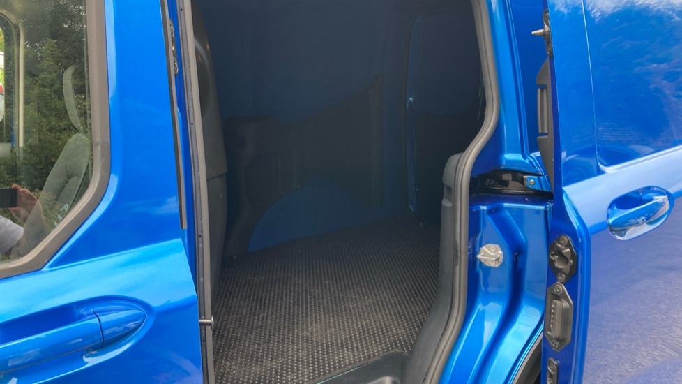 Ford Transit Courier Active Blue #5