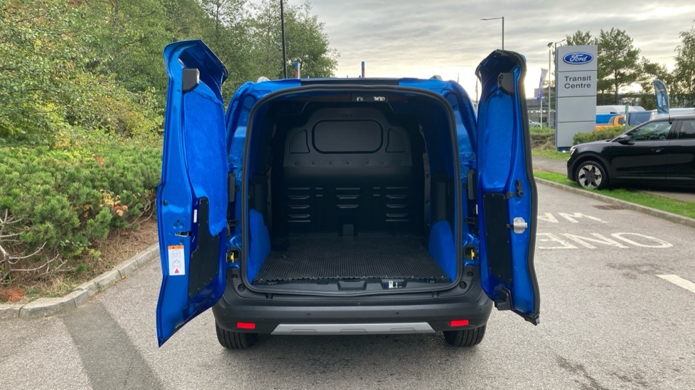 Ford Transit Courier Active Blue #3