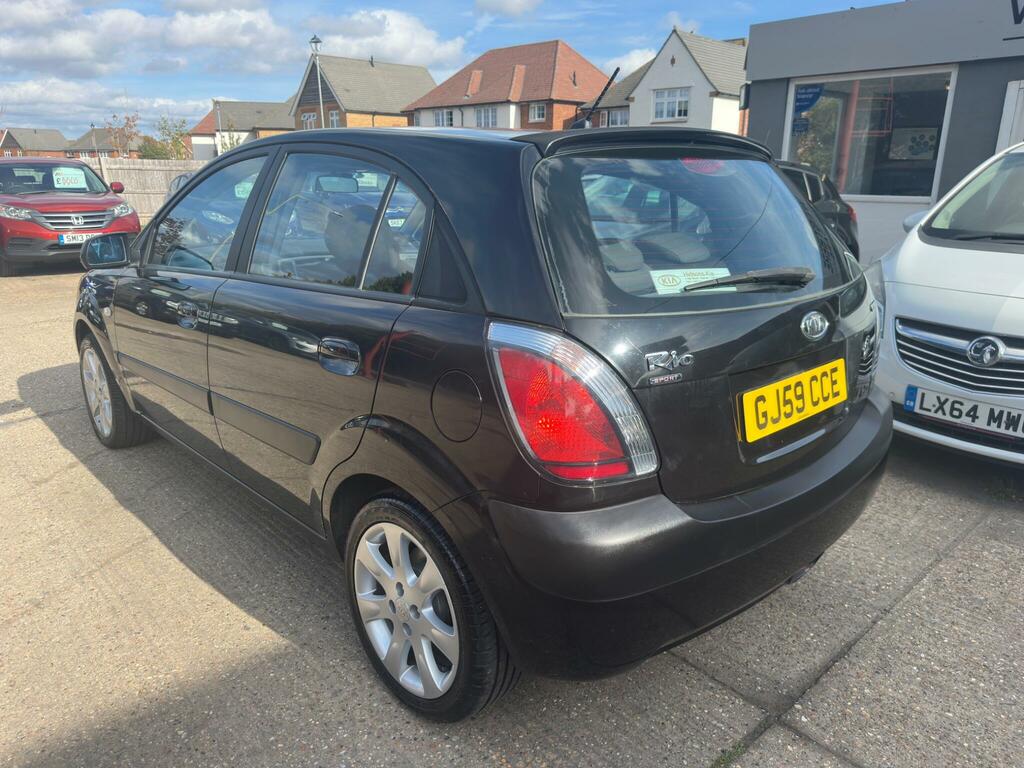Kia RIO 1.5 Crdi Sport Black #4