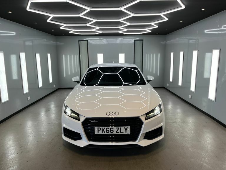 Audi TT Tfsi Quattro S Line White #4