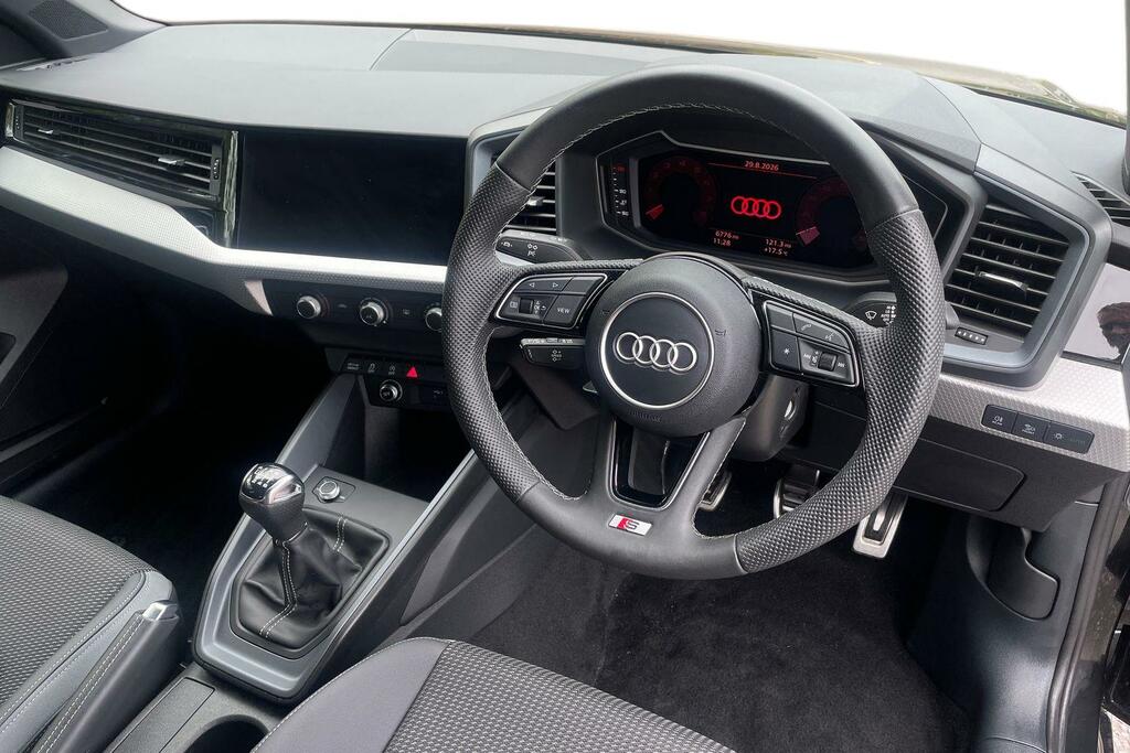 Audi A1 Sportback Tfsi S Line BT25CHD Black #6