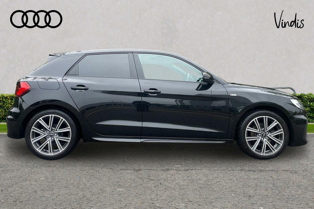 Audi A1 Sportback Tfsi S Line BT25CHD Black #4