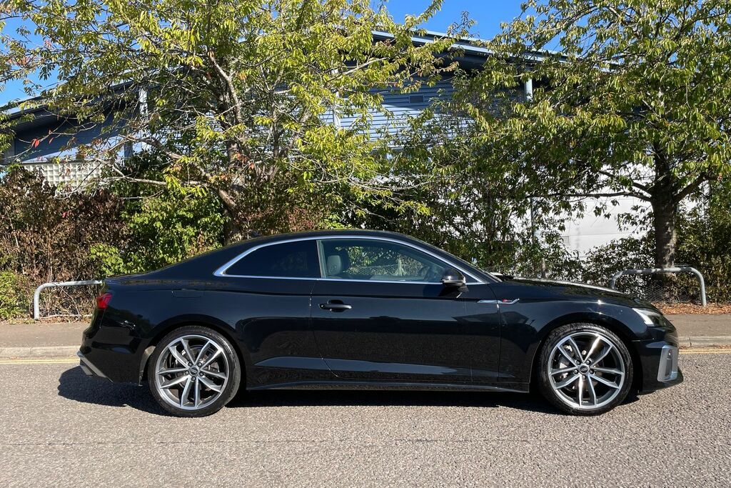 Audi A5 Audi A5 Coup- S Line 40 Tfsi 204 Ps S Tronic Black #4