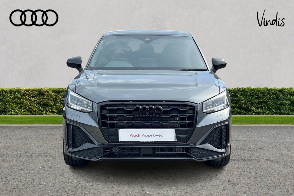 Audi Q2 35 Tfsi Black Edition S Tronic 2025 White #8