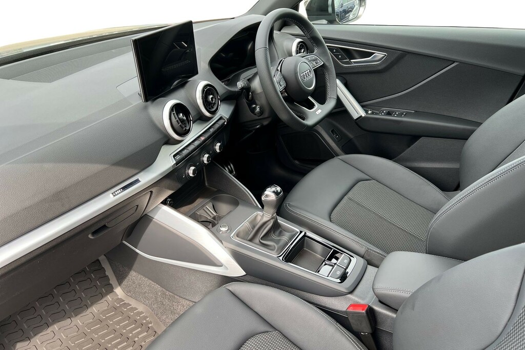 Audi Q2 Audi Q2 Estate 30 Tfsi 116 Black Edition Grey #2