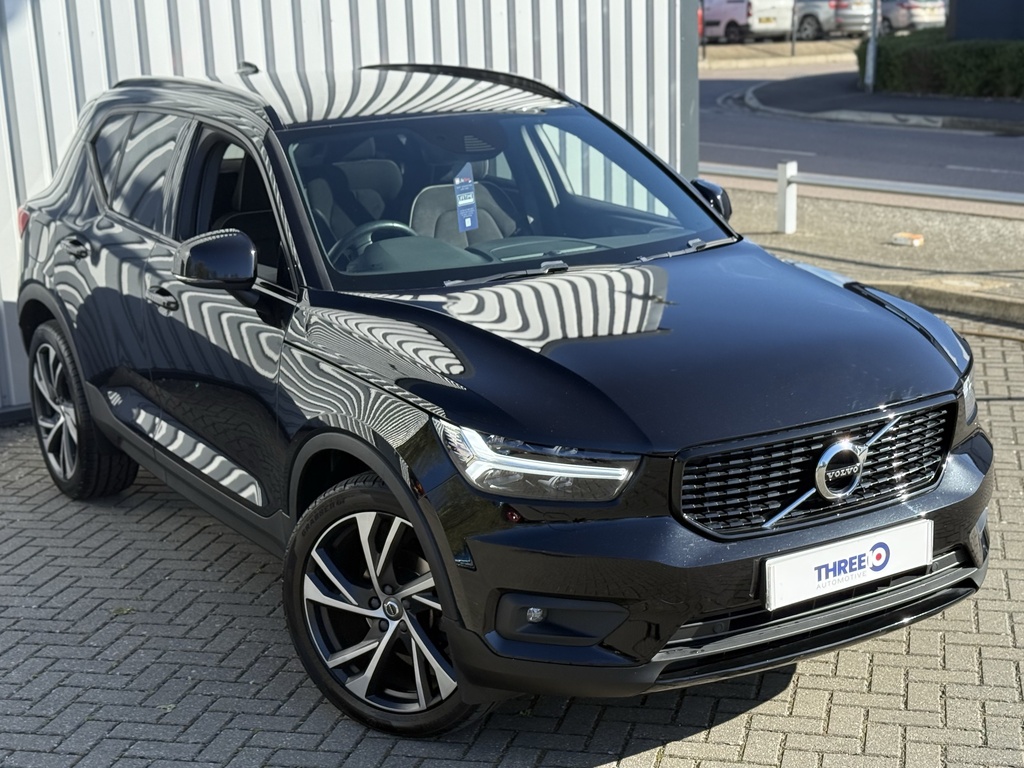 Volvo XC40 Volvo Xc40 R-design Pro T3 WG70HMA Black #2