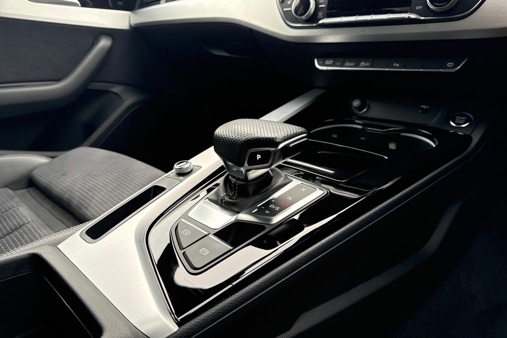 Audi A4 40 Tdi 204 Quattro Black Edition S Tronic #11