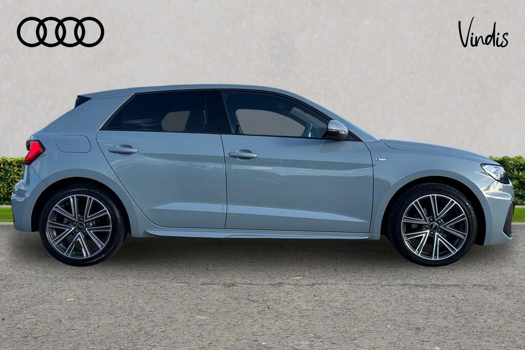 Audi A1 Audi Sportback 35 Tfsi S Line S Tronic Tech P Blue #4