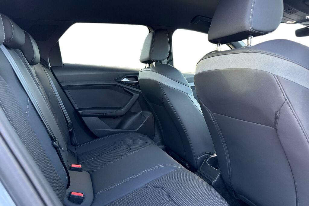 Audi A1 Audi Sportback 35 Tfsi S Line S Tronic Tech P Blue #13