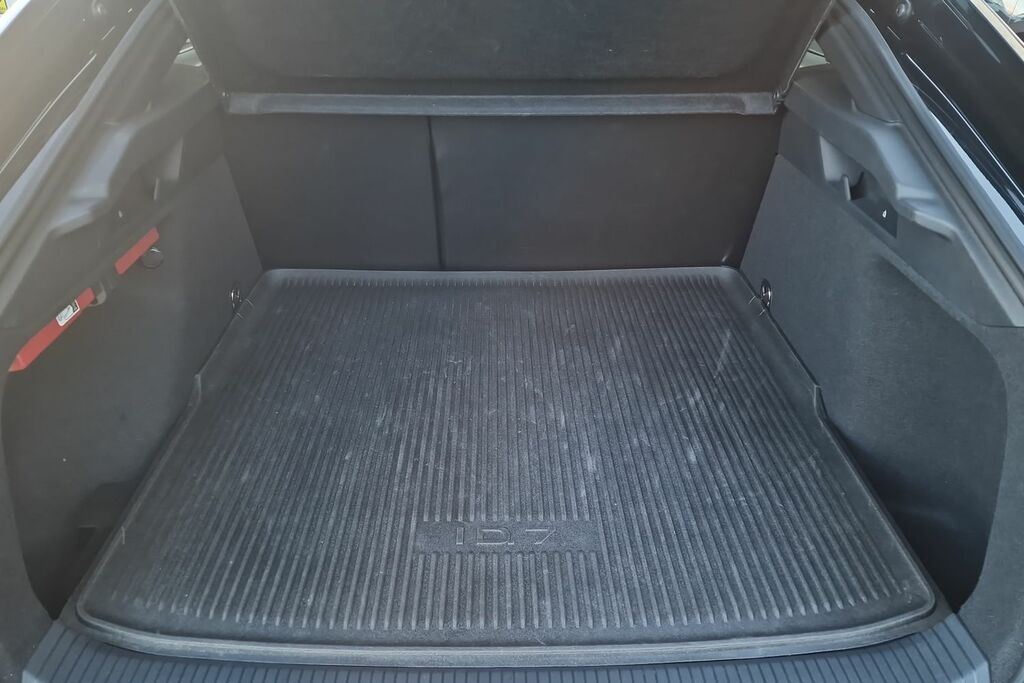 Volkswagen ID.7 Match Pro S Plus Black #6