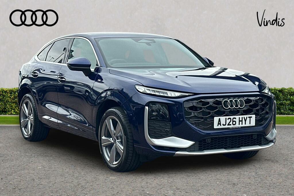 Audi Q3 Audi Q3 Sportback 1.5 Tfsi S Line S Tronic Blue