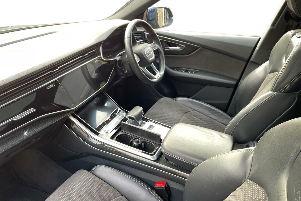 Audi Q8 Audi Q8 S Line 50 Tdi Quattro 286 Ps Tiptronic Blue #2
