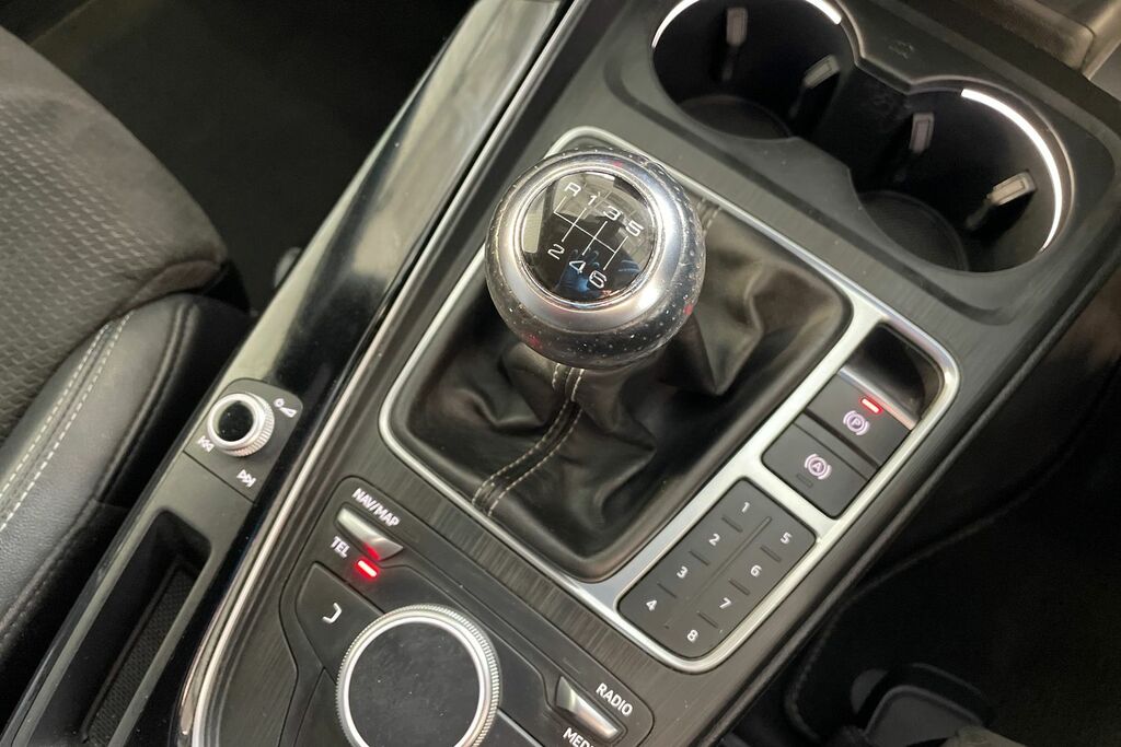 Audi A4 Avant 35 Tfsi Sport Blue #11